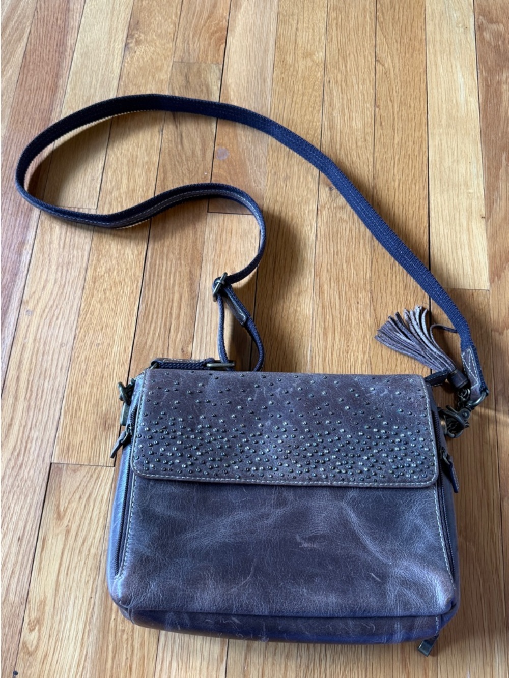 Gun Tote'n Mamas Concealed Carry Distressed Brown Leather Crossbody Purse